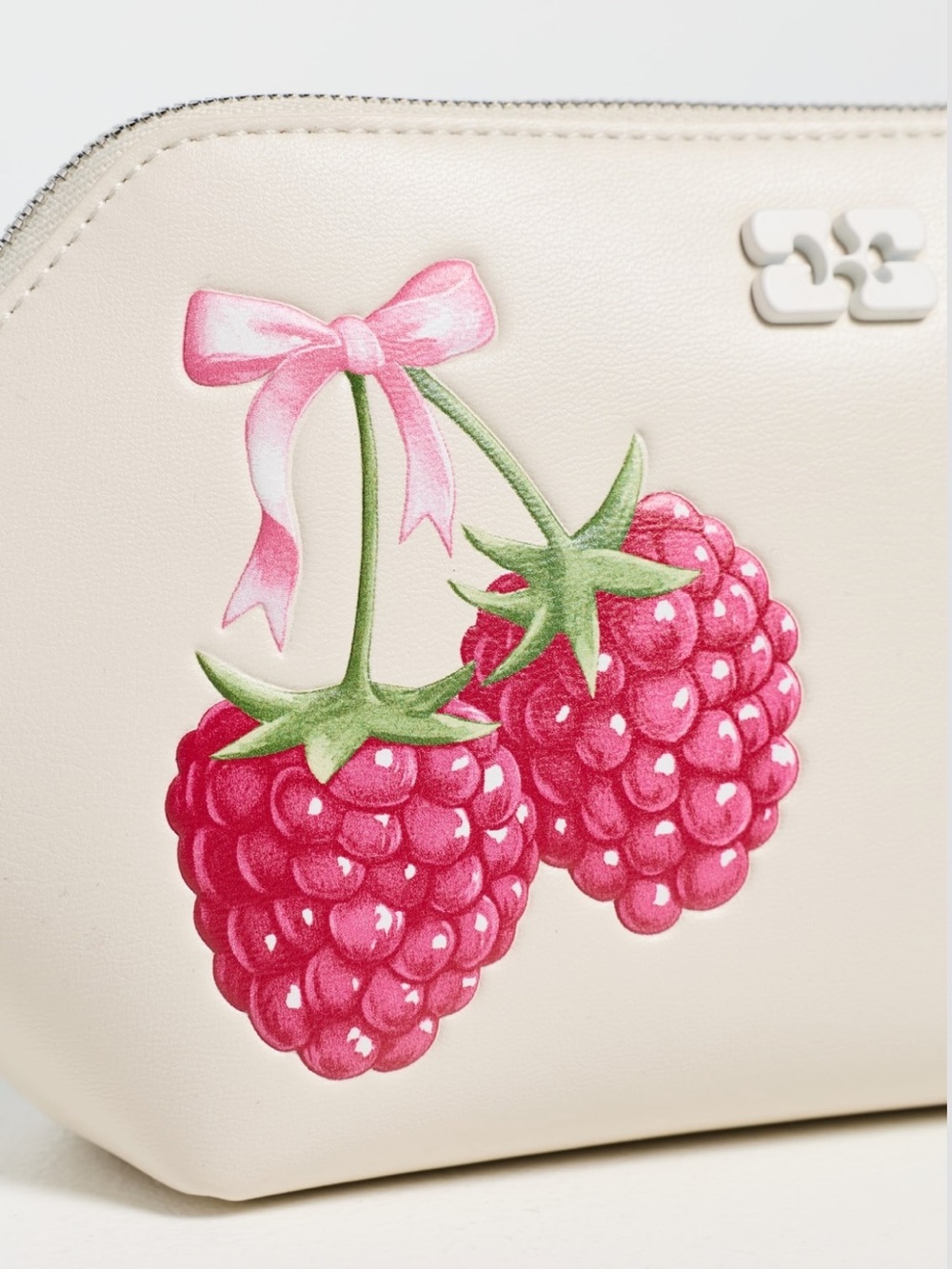 GANNI Bou Raspberry Make Up Pouch - Picture 5 of 9